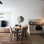 River Point Mieszczanska 24 M50 *